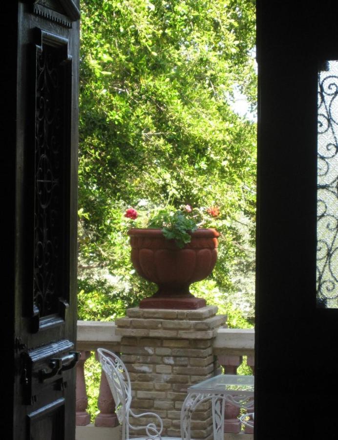 Archontiko Angelou Hotel Alinda  Buitenkant foto