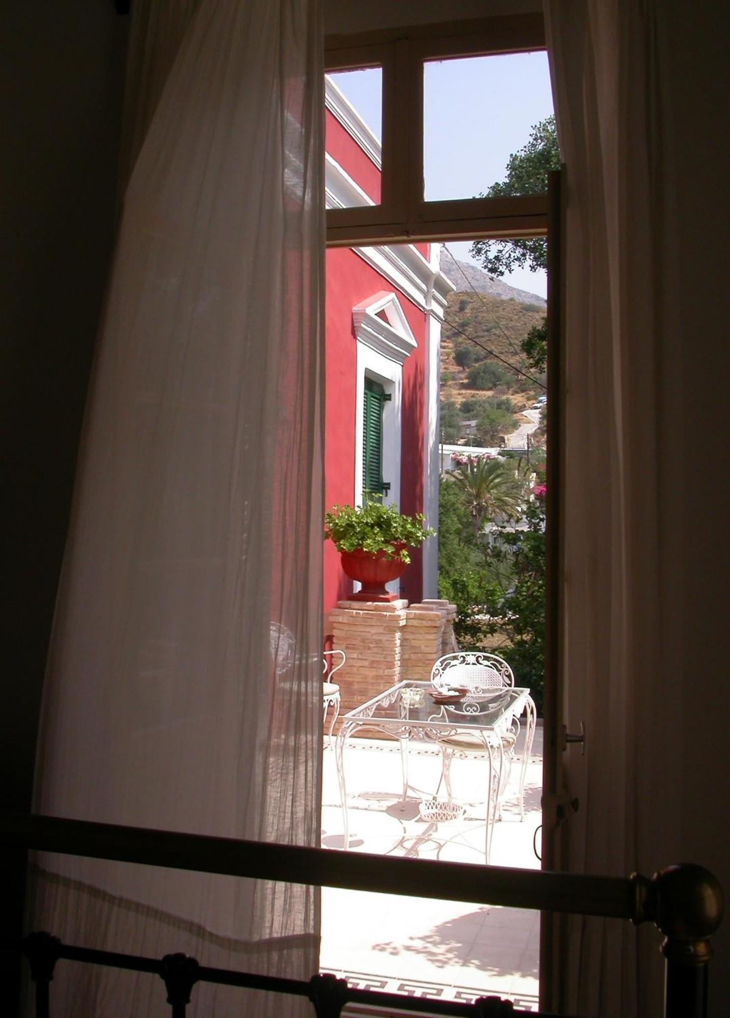 Archontiko Angelou Hotel Alinda  Buitenkant foto