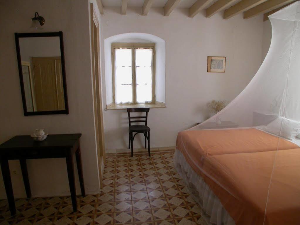 Archontiko Angelou Hotel Alinda  Buitenkant foto
